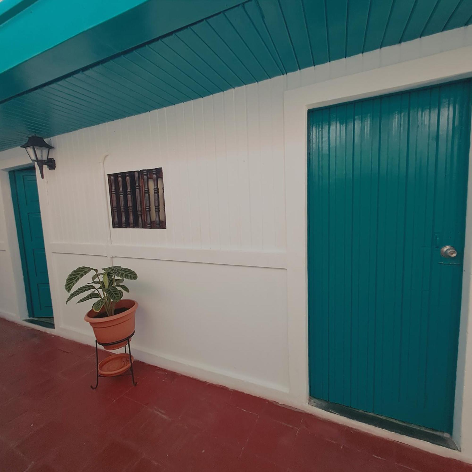 Hostal Victoria Granada Exterior photo