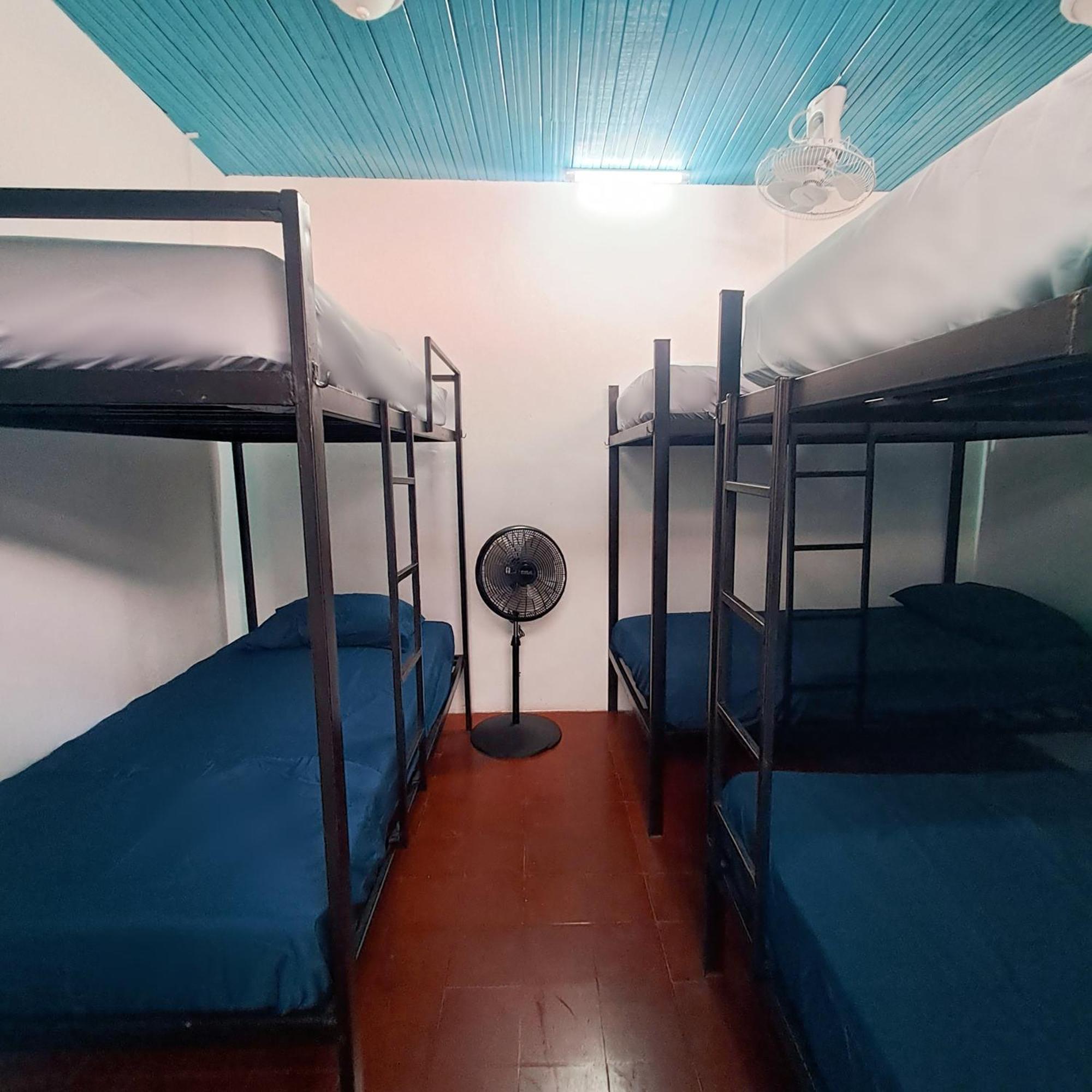 Hostal Victoria Granada Exterior photo
